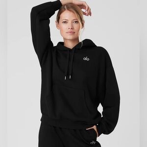 ALO Yoga Black Accolade Hoodie